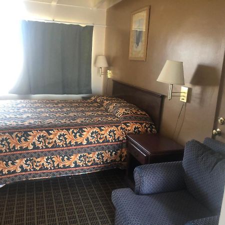 Palm Shadow Inn Motel Индио Экстерьер фото